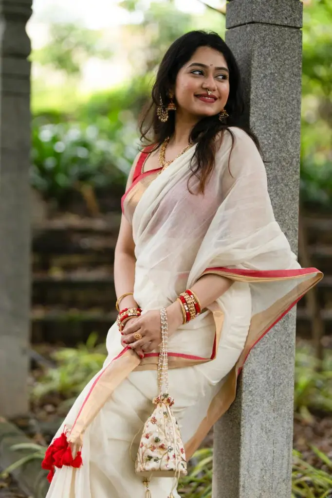 [Saree-MLCTWHT-121] Super Comfort Mull Cotton Saree